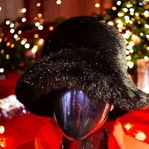 Elegant Black Faux Fur Bucket Hat